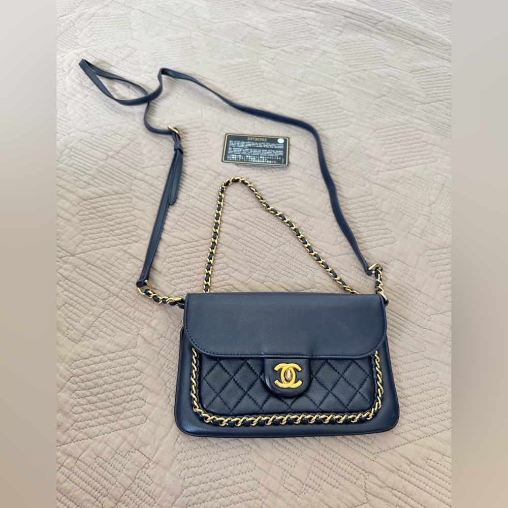 Chanel calf skin wallet on chain golden chain details crossbody bag navy color